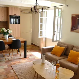 Le Jas Des Parpaillous Apartment